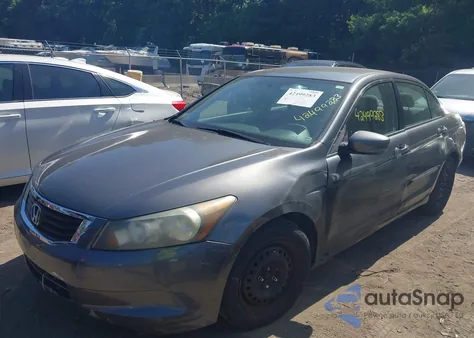 2009 Honda Accord 2.4 Lx z USA, uszkodzony, nr VIN 1HGCP26309A184841